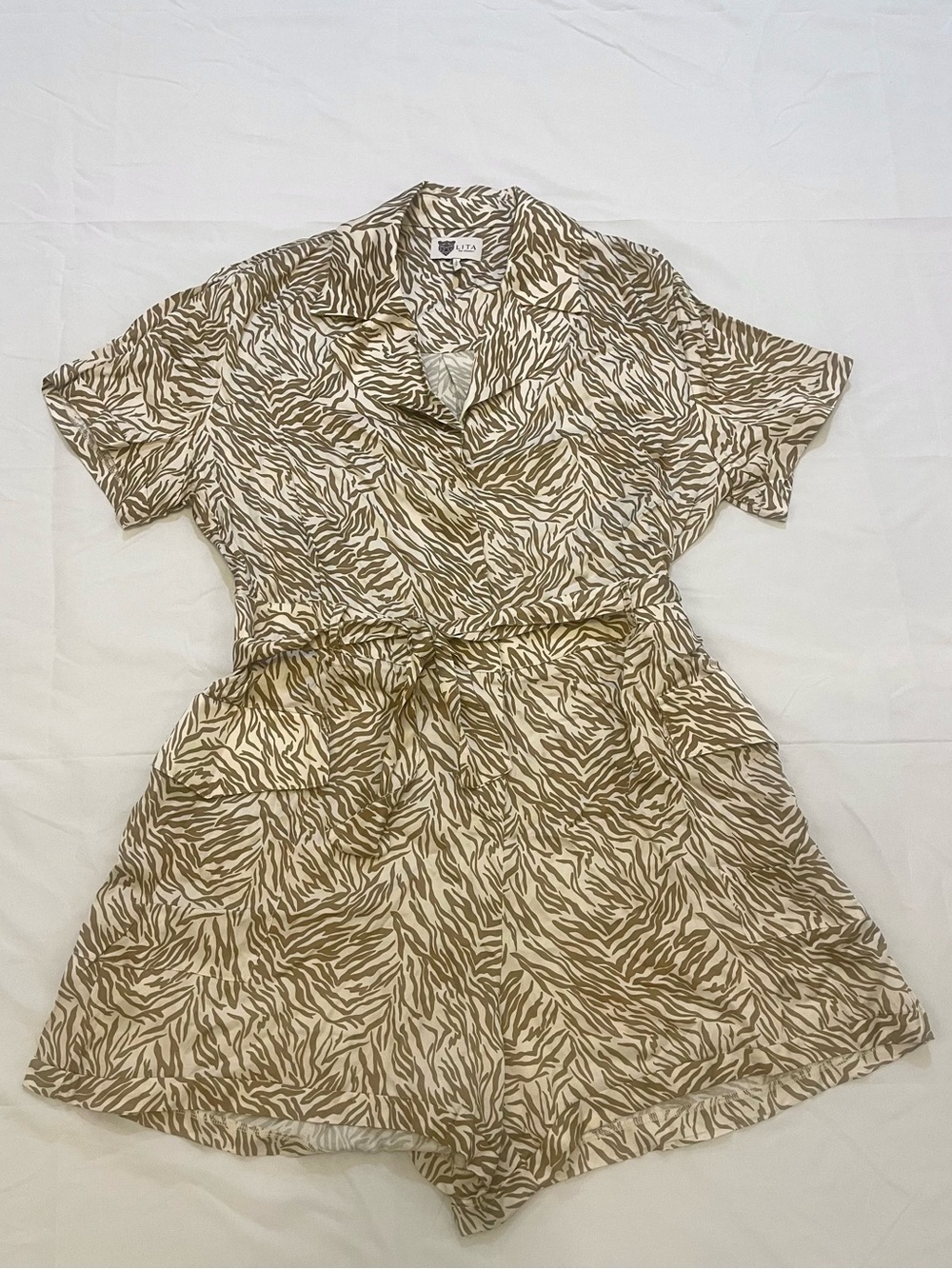 LITA by Ciara Neutral Tiger Utility Belted Romper Size L Made in Italy
